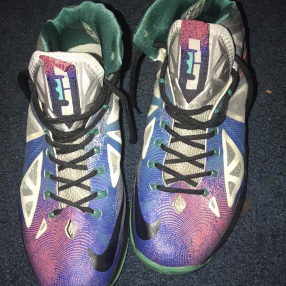 Lebron Pure Platinums